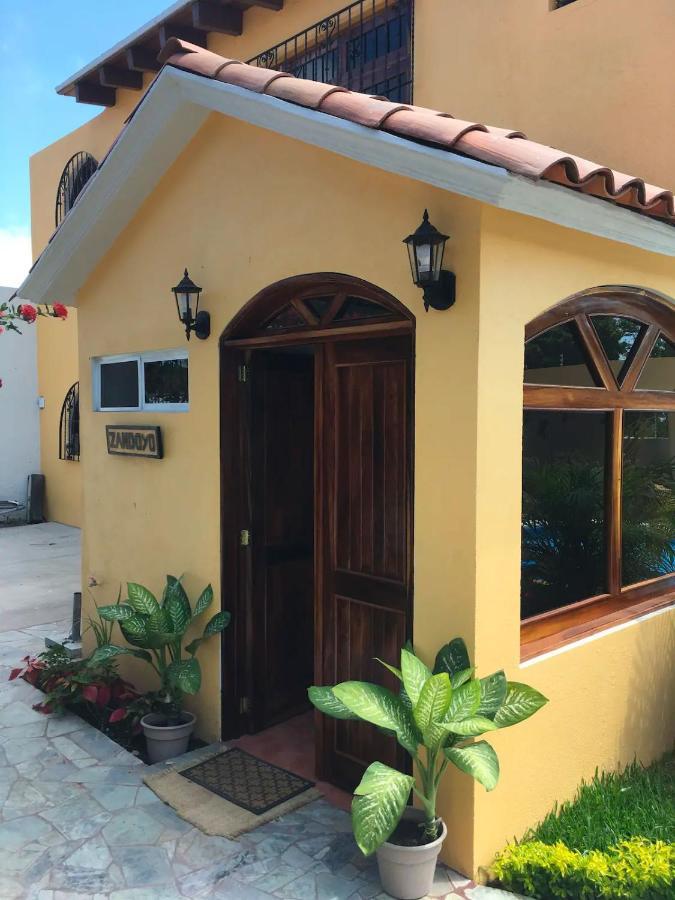 Zandoyo Bed & Breakfast Пуэрто-Эскондидо Экстерьер фото